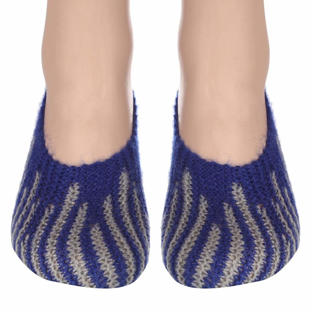 CELEBERATE this FESTIVE SEASON WITH KC STORE spl. COMBOS Handmade woolen  socks (women) KC Hand Knitted Socks (Tiger style)100% pure wool warm cozy  rustic housewarming for #SOMEONE #SPECIAL #RED #BLUE #WHITE(MULTI) –