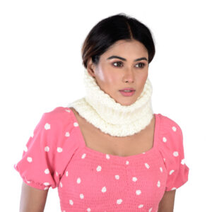 Hand Knitted Woolen Neck Warmer {MOTTU} KCMNW01